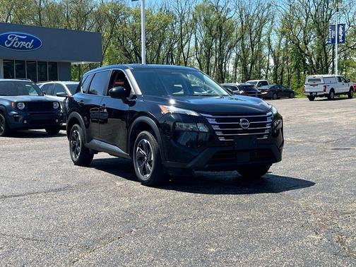 Super Black 2024 Nissan Rogue SV