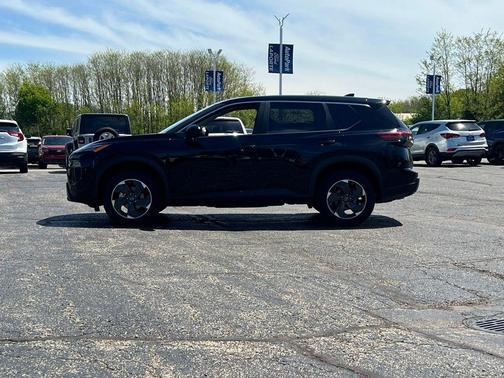 Super Black 2024 Nissan Rogue SV