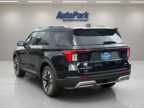 Black Metallic 2026 Ford Explorer Platinum