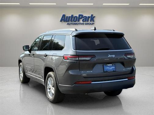 2021 Jeep Grand Cherokee L Laredo