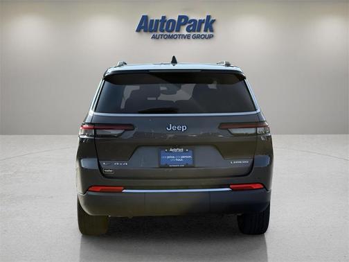 2021 Jeep Grand Cherokee L Laredo