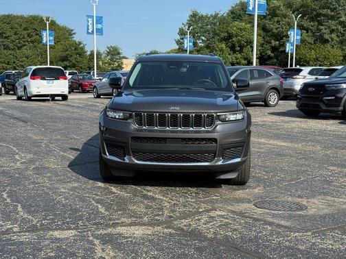 2021 Jeep Grand Cherokee L Laredo