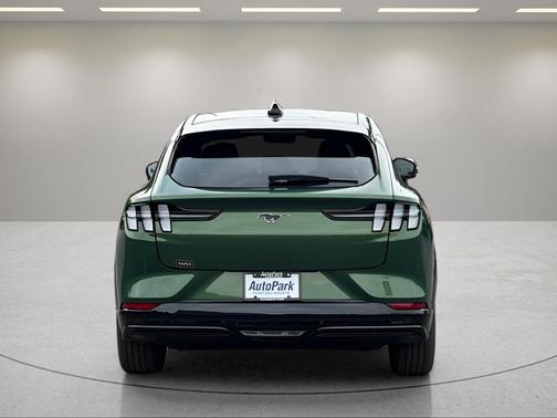 Eruption Green Metallic 2026 Ford Mustang Mach-E Premium