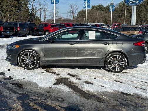 2020 Ford Fusion Titanium