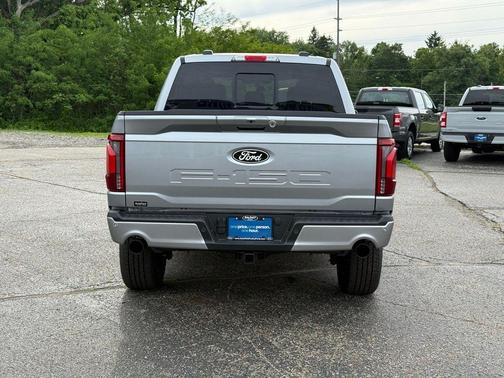 Iconic Silver Metallic 2026 Ford F-150 Lariat