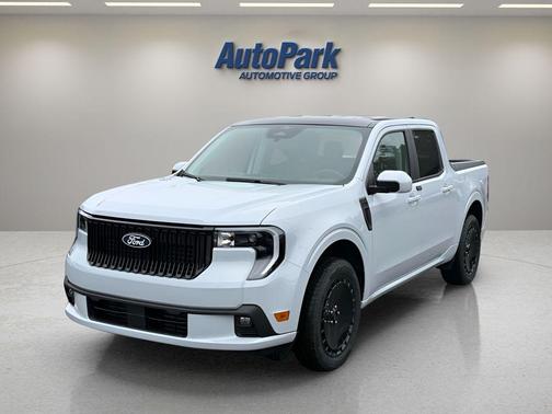 White Metallic 2026 Ford Maverick Lobo Standard