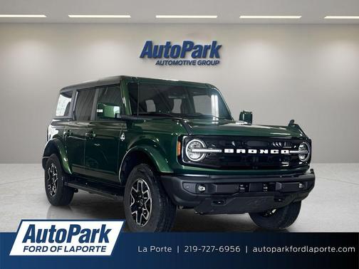 Eruption Green Metallic 2024 Ford Bronco Outer Banks
