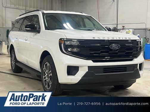 Star White 2026 Ford Expedition Max Active