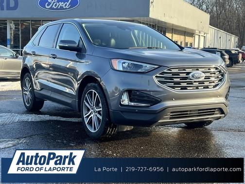 2022 Ford Edge Titanium