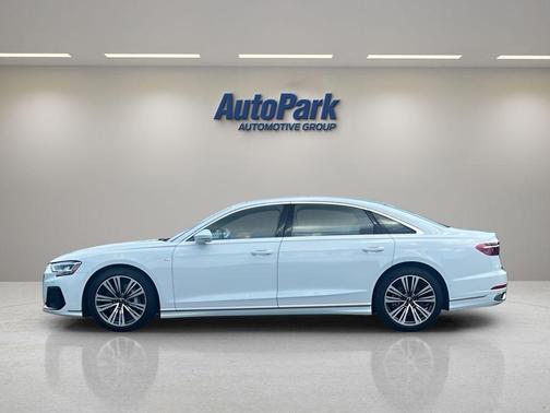 Glacier White Metallic 2022 Audi A8 L 55