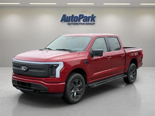2025 Ford F-150 Lightning Flash