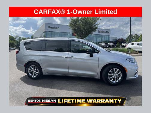 Silver Mist Clearcoat 2026 Chrysler Pacifica Limited