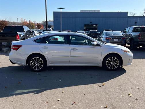 2016 Toyota Avalon XLE Premium