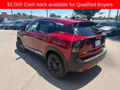 Scarlet Ember Tintcoat 2026 Nissan Kicks SR