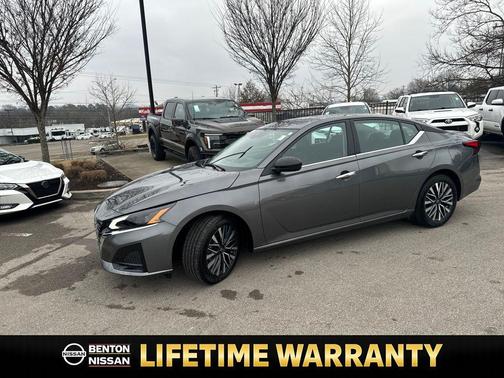 2025 Nissan Altima 2.5 SV