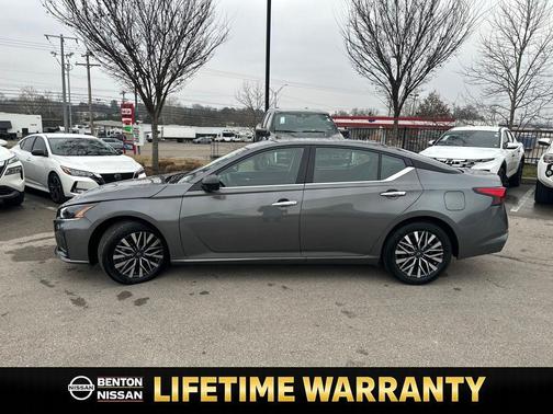 2025 Nissan Altima 2.5 SV