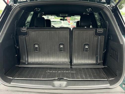 2023 Nissan Pathfinder Rock Creek 4WD