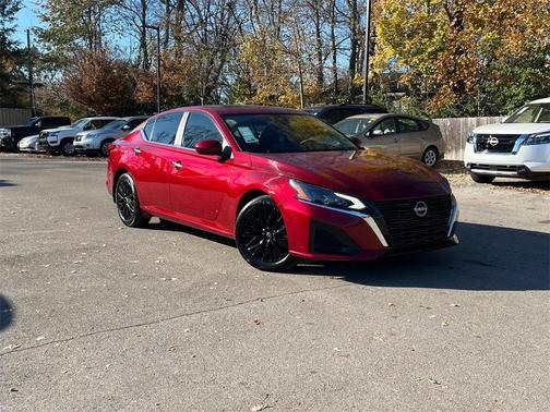 2025 Nissan Altima 2.5 SV