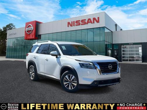 2025 Nissan Pathfinder SL 4WD
