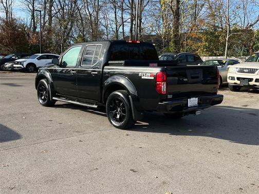 2021 Nissan Frontier SV