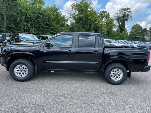Super Black 2026 Nissan Frontier S