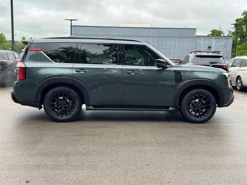 2025 Nissan Armada PRO-4X 4WD