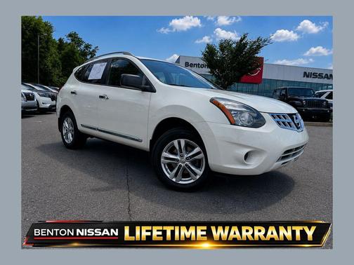 Pearl White 2015 Nissan Rogue Select S