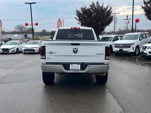 2018 RAM 2500 SLT Crew Cab 4x4 6'4' Box