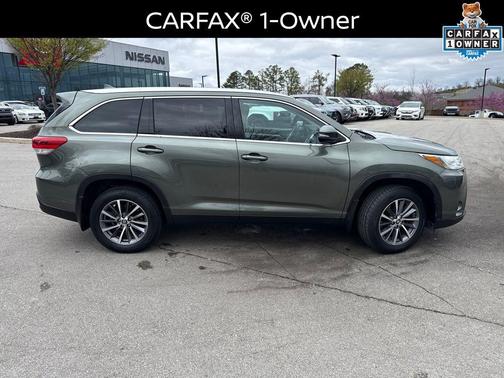 2019 Toyota Highlander 