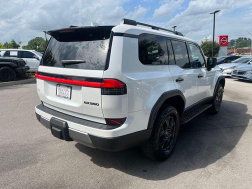 White Pearl 2024 Lexus GX 550 Overtrail+