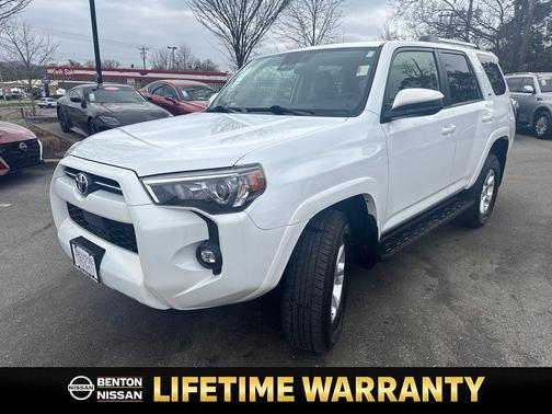 2024 Toyota 4Runner SR5