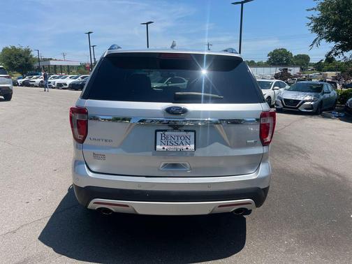 Ingot Silver 2016 Ford Explorer Limited