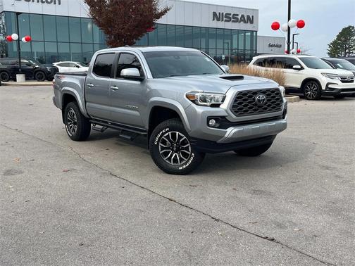 2023 Toyota Tacoma TRD Sport