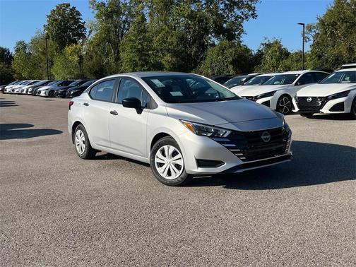2025 Nissan Versa 1.6 S
