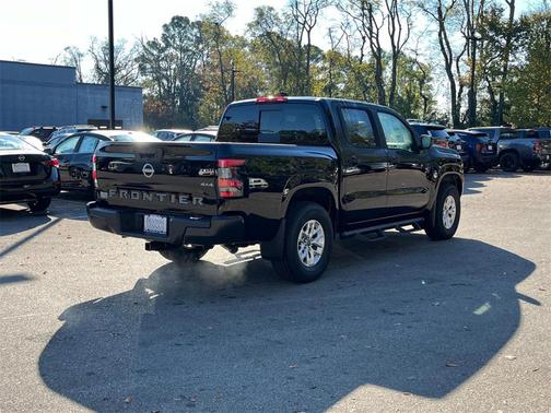 2026 Nissan Frontier S