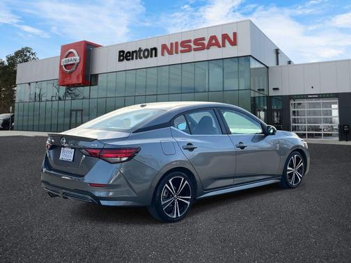 2021 Nissan Sentra SR