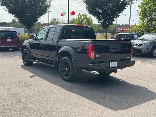 2021 Nissan Frontier SV
