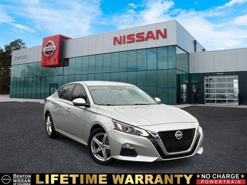 2022 Nissan Altima 2.5 SV