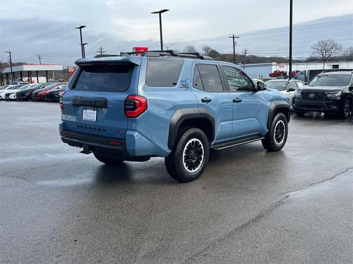2025 Toyota 4Runner TRD Off Road
