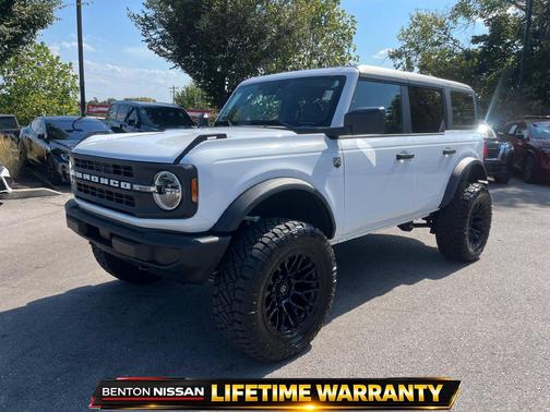 Oxford White 2026 Ford Bronco Big Bend