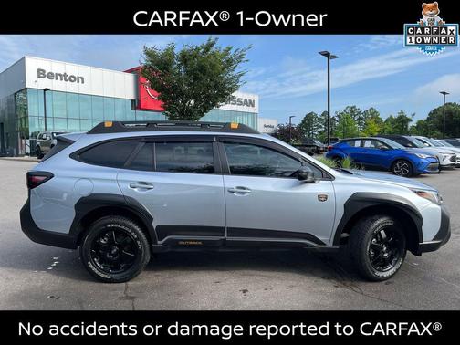 Ice Silver Metallic 2022 Subaru Outback Wilderness