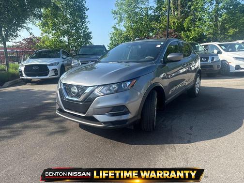 Gun Metallic 2020 Nissan Rogue Sport S