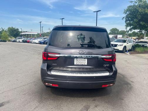 Anthracite Gray 2024 INFINITI QX80 Luxe