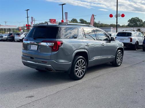 2022 GMC Acadia Denali