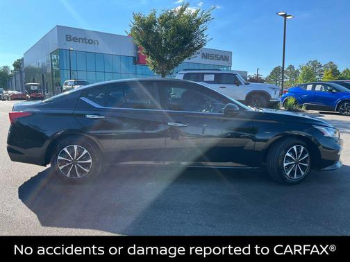 Super Black Clearcoat 2020 Nissan Altima S FWD
