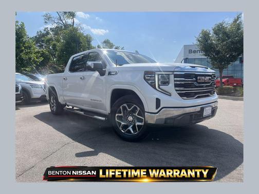 White Frost Tricoat 2022 GMC Sierra 1500 SLT