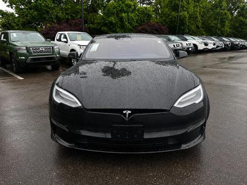 Solid Black 2021 Tesla Model S Plaid