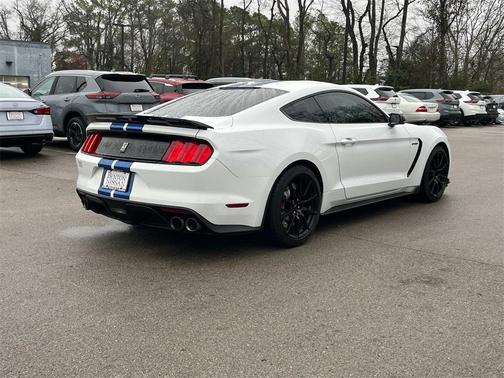 2018 Ford Shelby GT350 Base