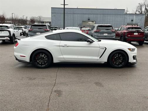 2018 Ford Shelby GT350 Base