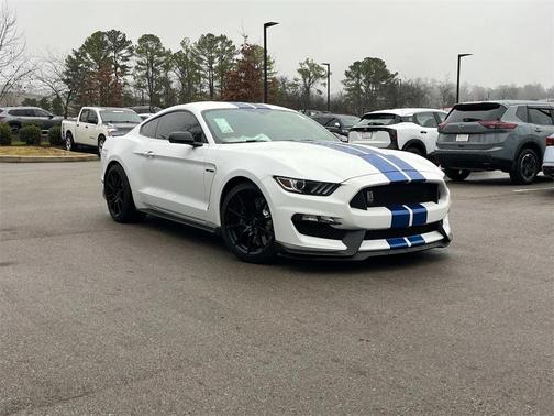 2018 Ford Shelby GT350 Base